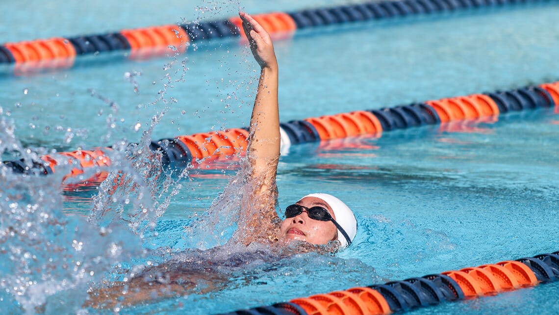 CRC swimmer performing the backstroke