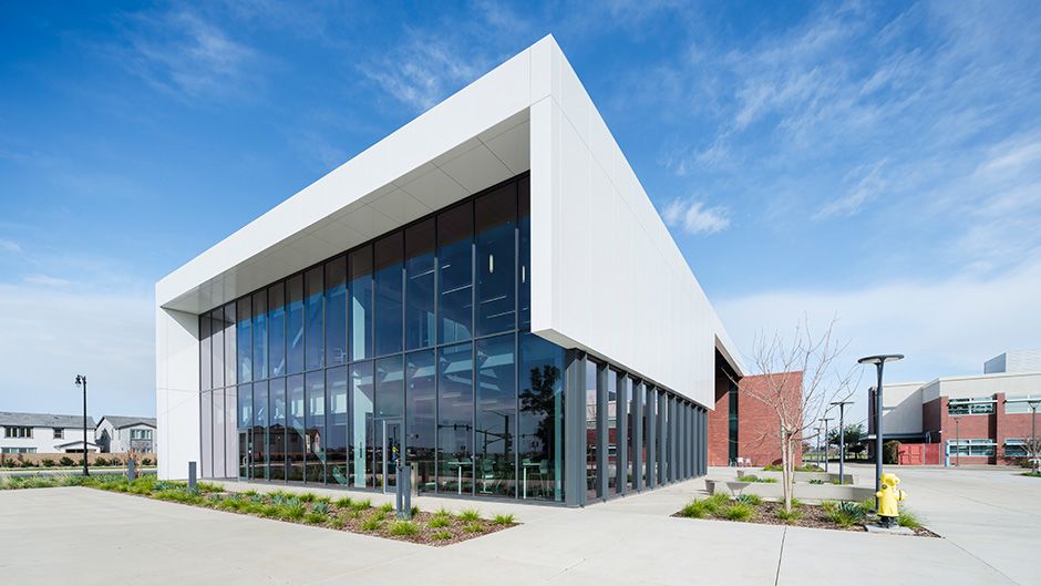 A daytime photo of the exterior of the new Building B at the CRC Elk Grove Center.